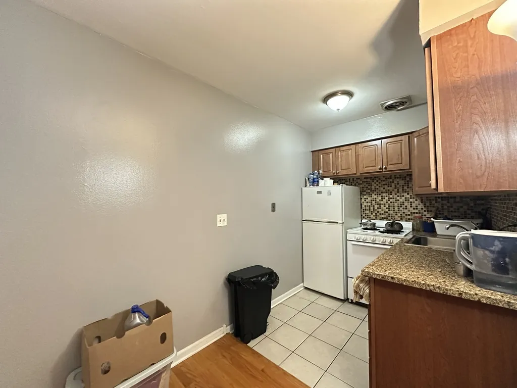 5820 N Sheridan Rd, , 60660, USA 60660-unit#206-Chicago-IL