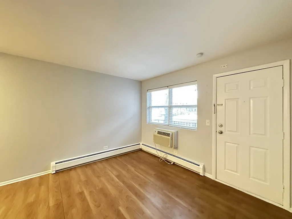 4610 N Dover St, ,  60640, USA 60640-unit#2H-Chicago-IL