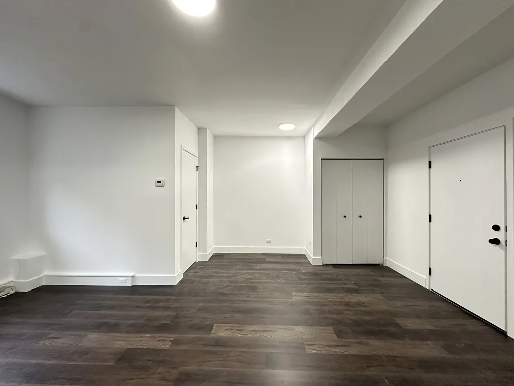 1555 W Hollywood Ave, ,  60660, USA 60660-unit#206-Chicago-IL