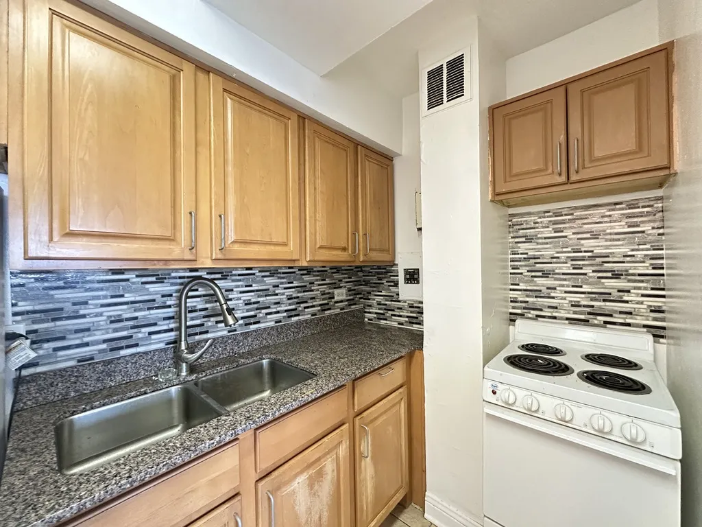 4180 N Marine Dr, ,  60613, USA 60613-unit#1007-Chicago-IL