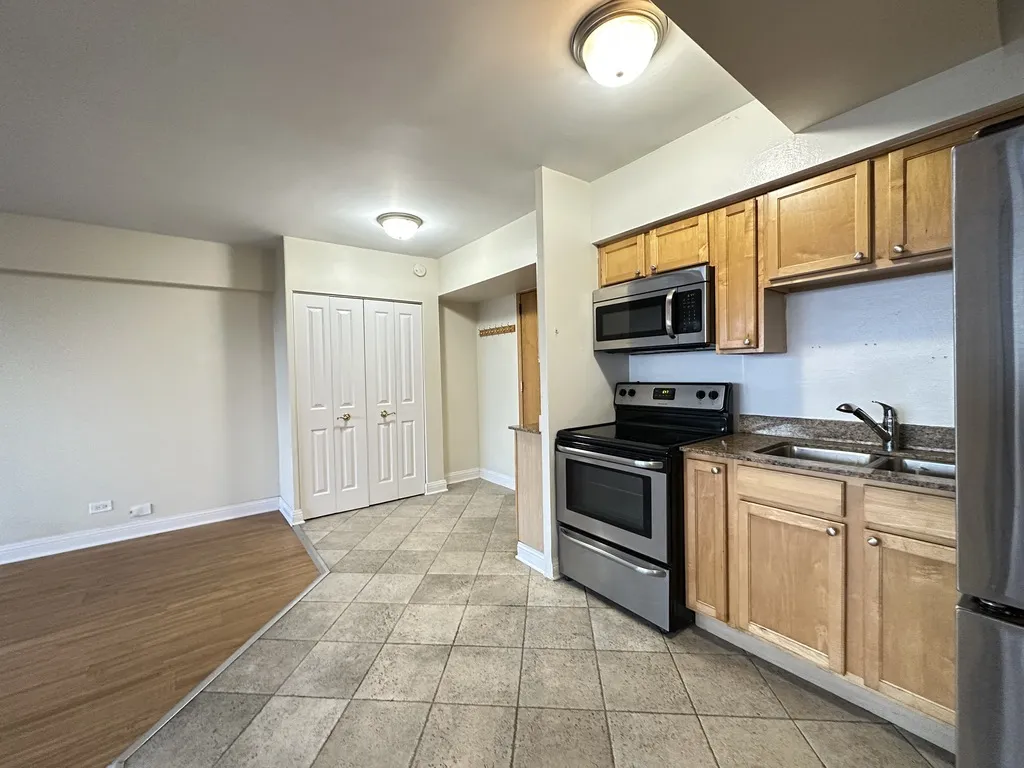 4180 N Marine Dr, , 60613, USA 60613-unit#1107-Chicago-IL