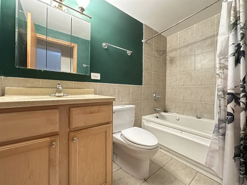 4180 N Marine Dr, , 60613, USA 60613-unit#1311-Chicago-IL