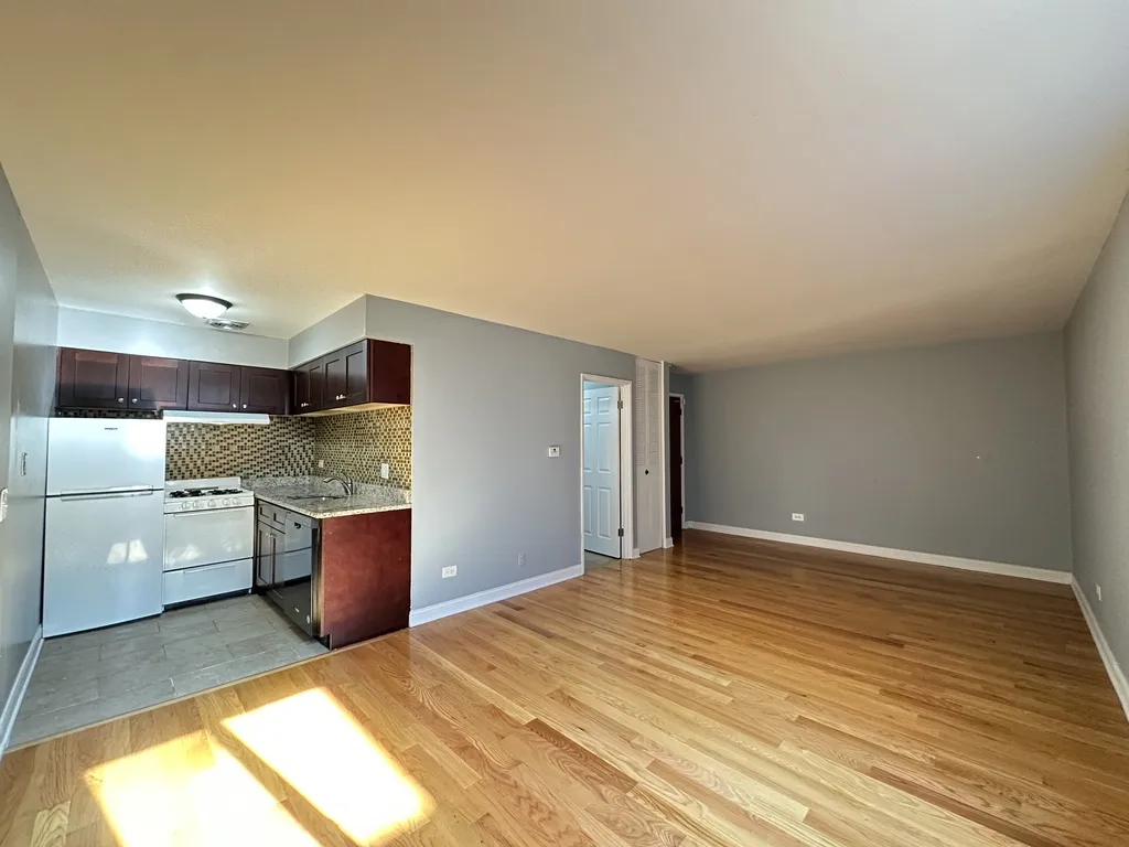 5820 N Sheridan Rd, ,  60660, USA 60660-unit#405-Chicago-IL