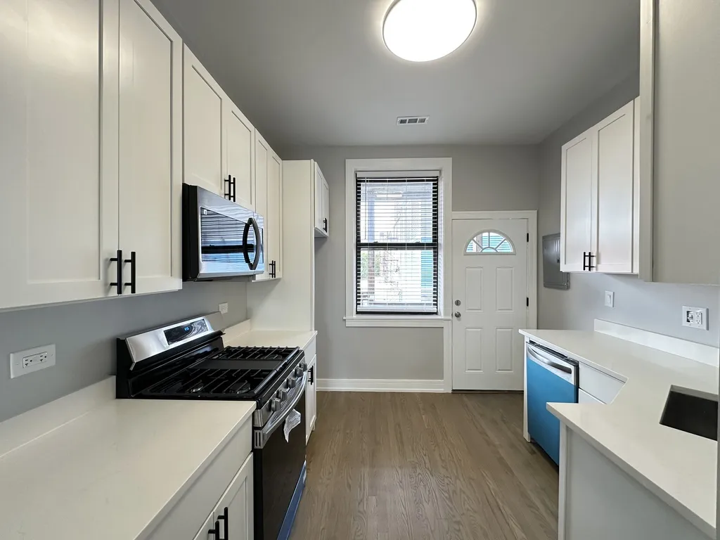 3834 N Wilton Ave, ,  60613, USA 60613-unit#3-Chicago-IL