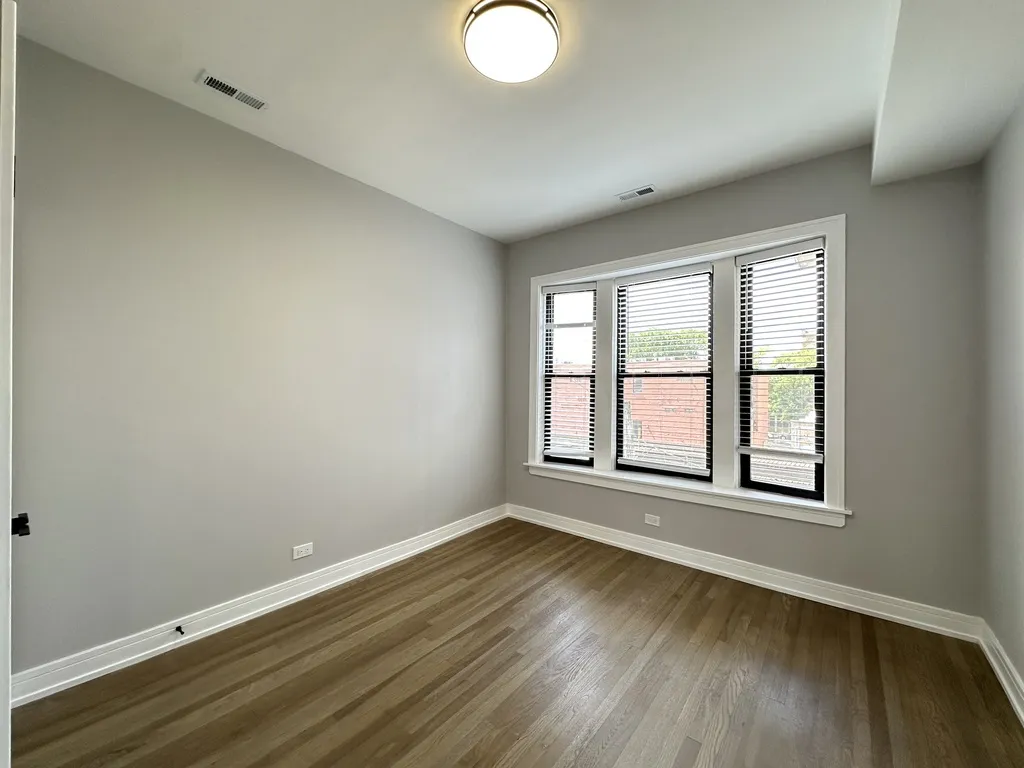 3834 N Wilton Ave, ,  60613, USA 60613-unit#3-Chicago-IL