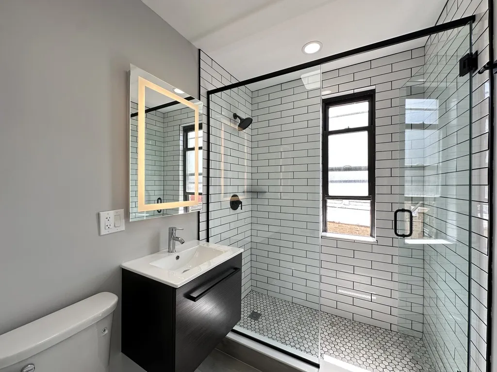 3834 N Wilton Ave, ,  60613, USA 60613-unit#3-Chicago-IL