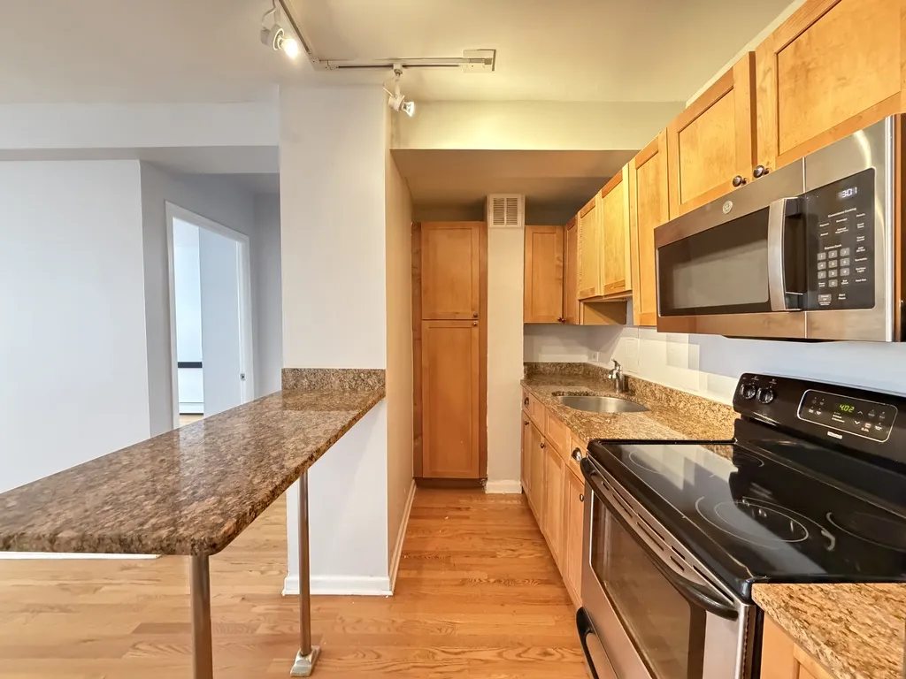 4180 N Marine Dr, , 60613, USA 60613-unit#601-Chicago-IL