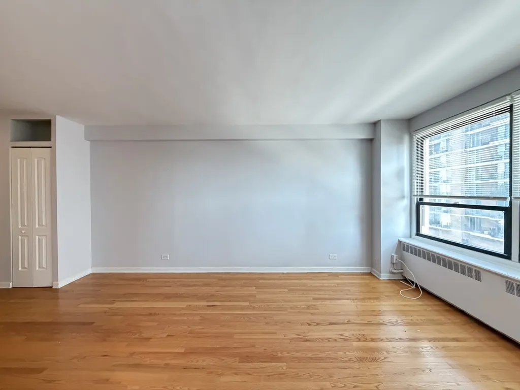 4180 N Marine Dr, , 60613, USA 60613-unit#601-Chicago-IL