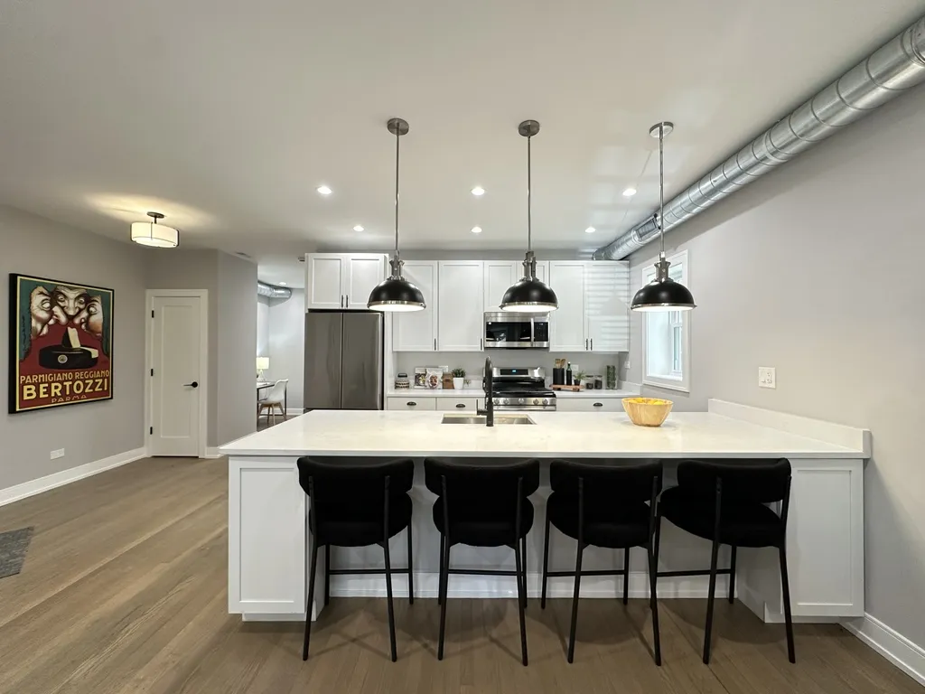 2641 W Carmen Ave, , 60625, USA 60625-unit#1-Chicago-IL