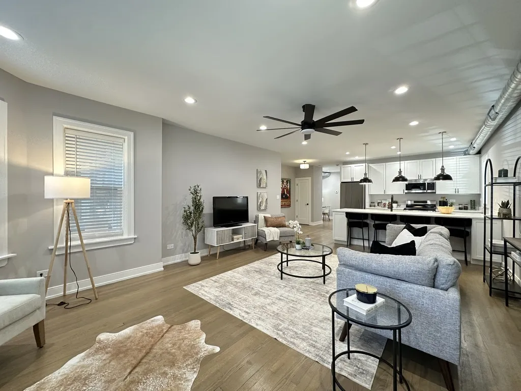 2641 W Carmen Ave, , 60625, USA 60625-unit#1-Chicago-IL