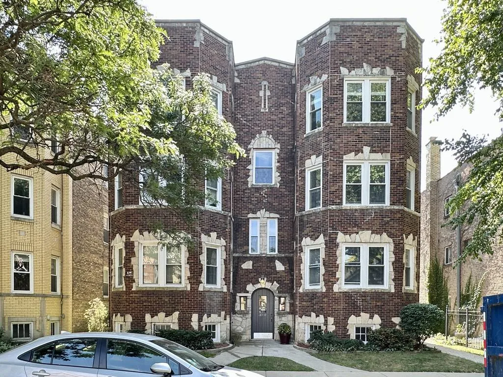 2641 W Carmen Ave, , 60625, USA 60625-unit#3-Chicago-IL