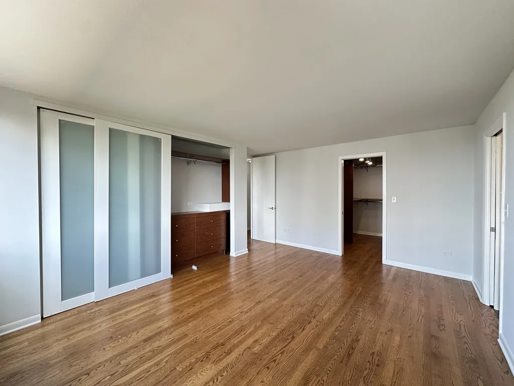 1344 N Dearborn St, ,  60610, USA 60610-unit#17G-Chicago-IL