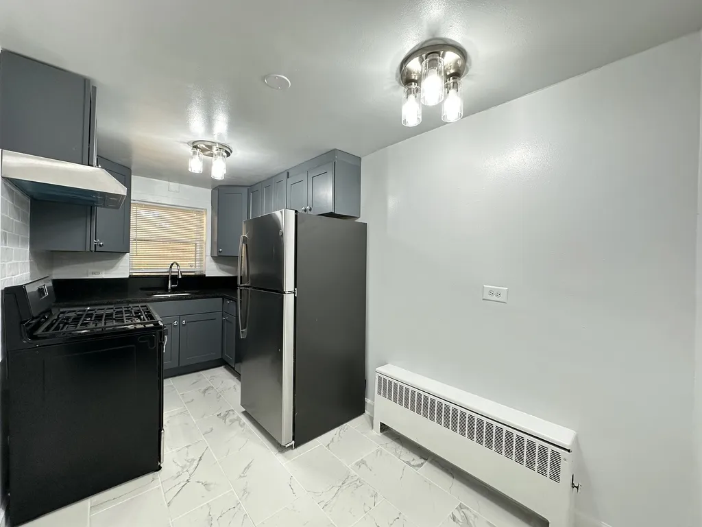 2754 W North Shore Ave, ,  60645, USA 60645-unit#GN-Chicago-IL