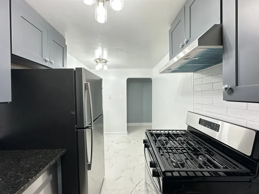 2754 W North Shore Ave, ,  60645, USA 60645-unit#GN-Chicago-IL