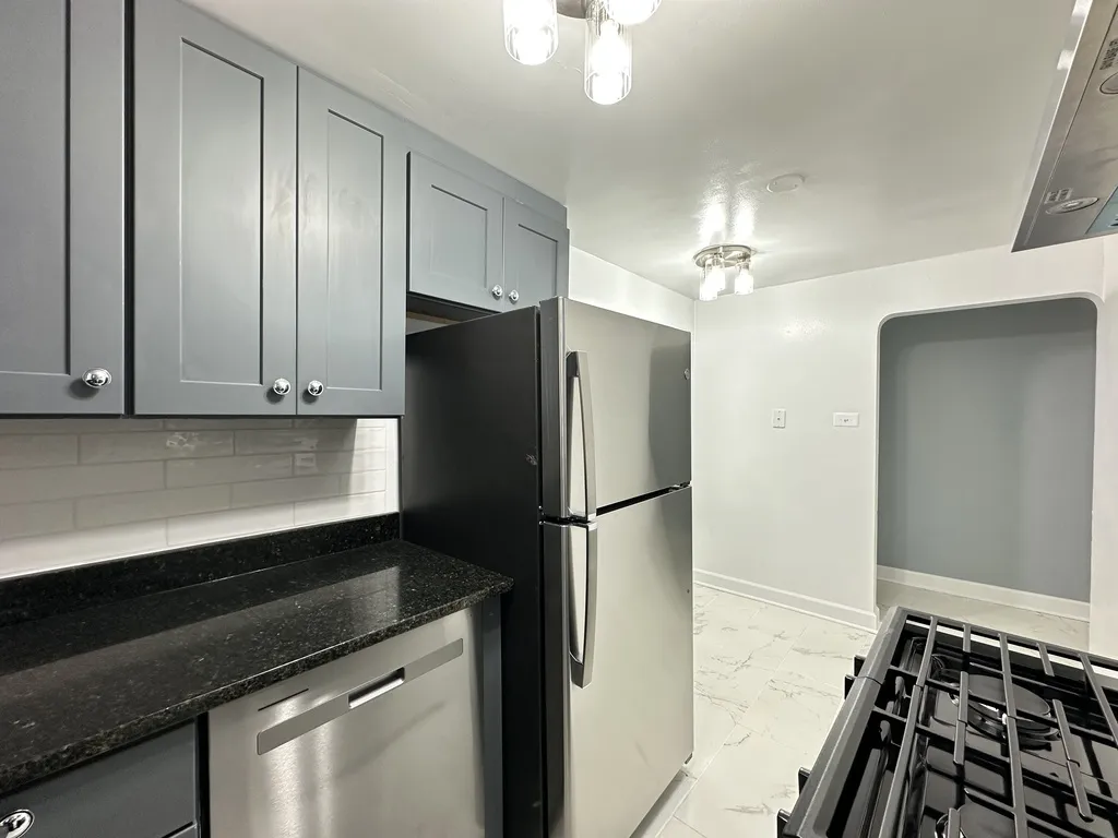 2754 W North Shore Ave, ,  60645, USA 60645-unit#GN-Chicago-IL