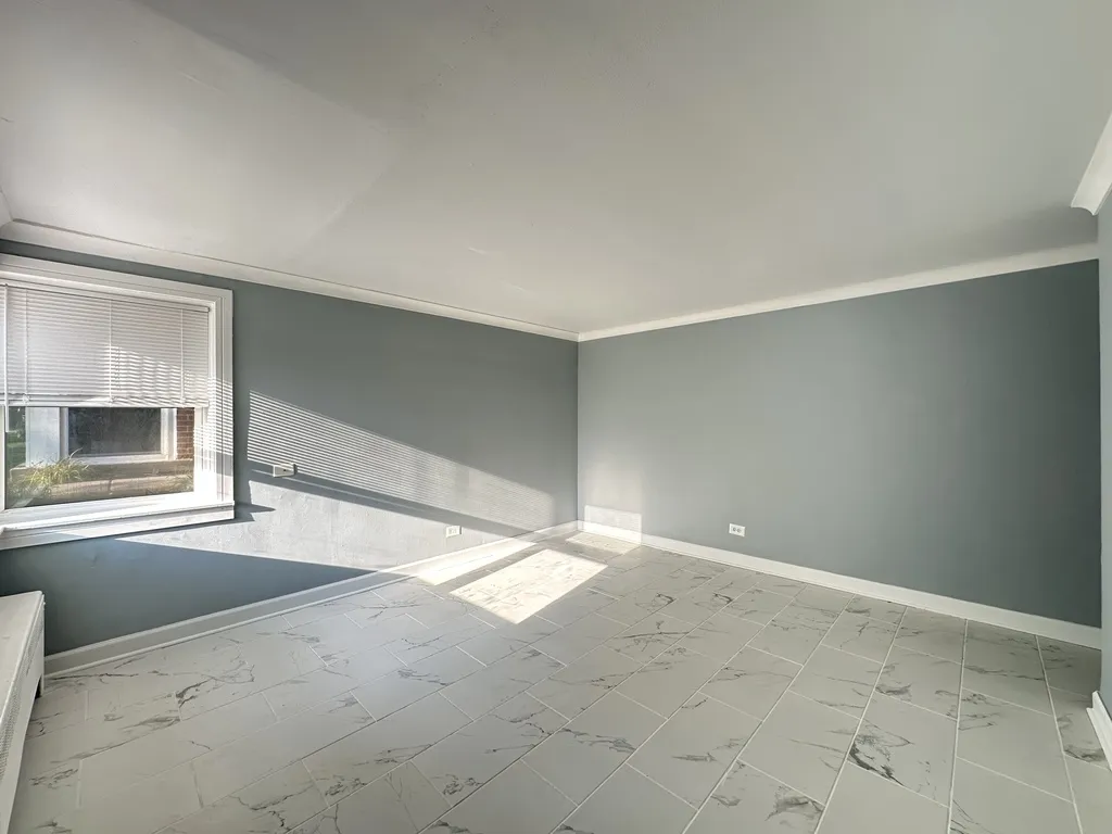 2754 W North Shore Ave, ,  60645, USA 60645-unit#GN-Chicago-IL