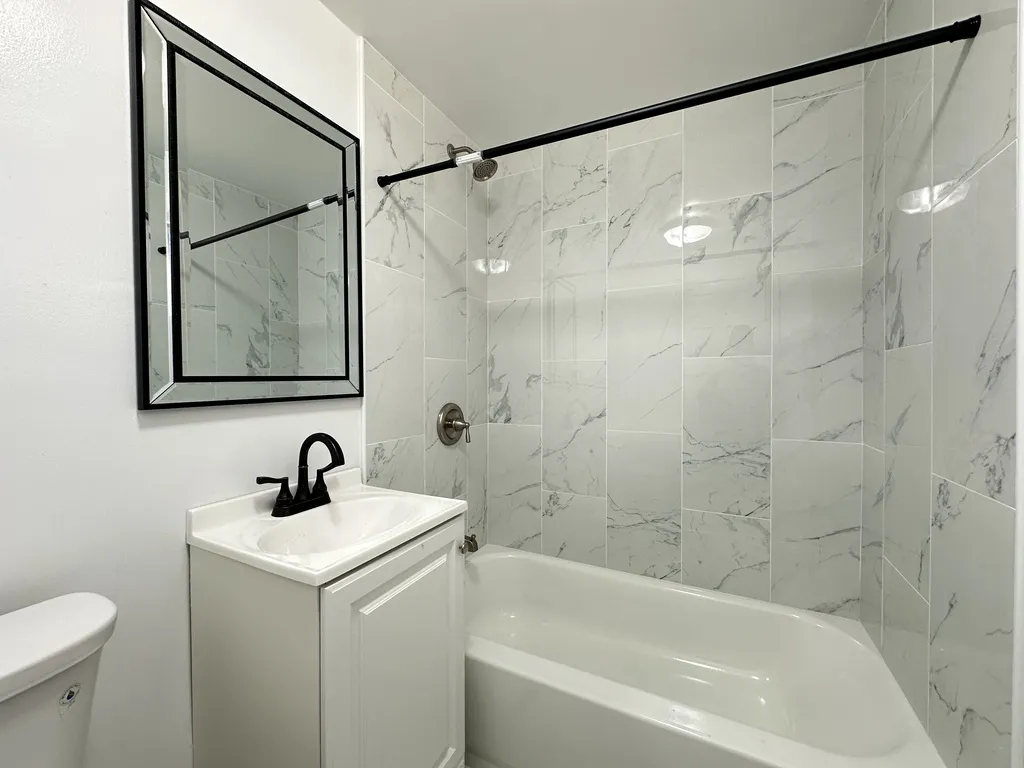 2754 W North Shore Ave, ,  60645, USA 60645-unit#GS-Chicago-IL