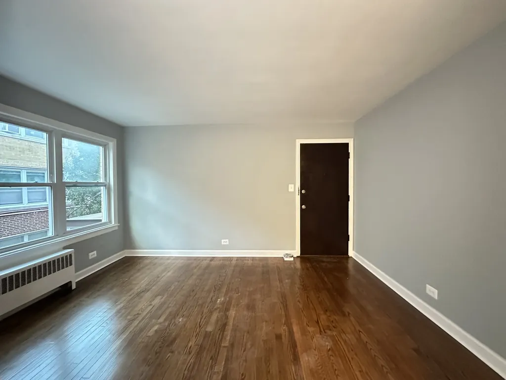 6705 N California Ave, ,  60645, USA 60645-unit#1N-Chicago-IL