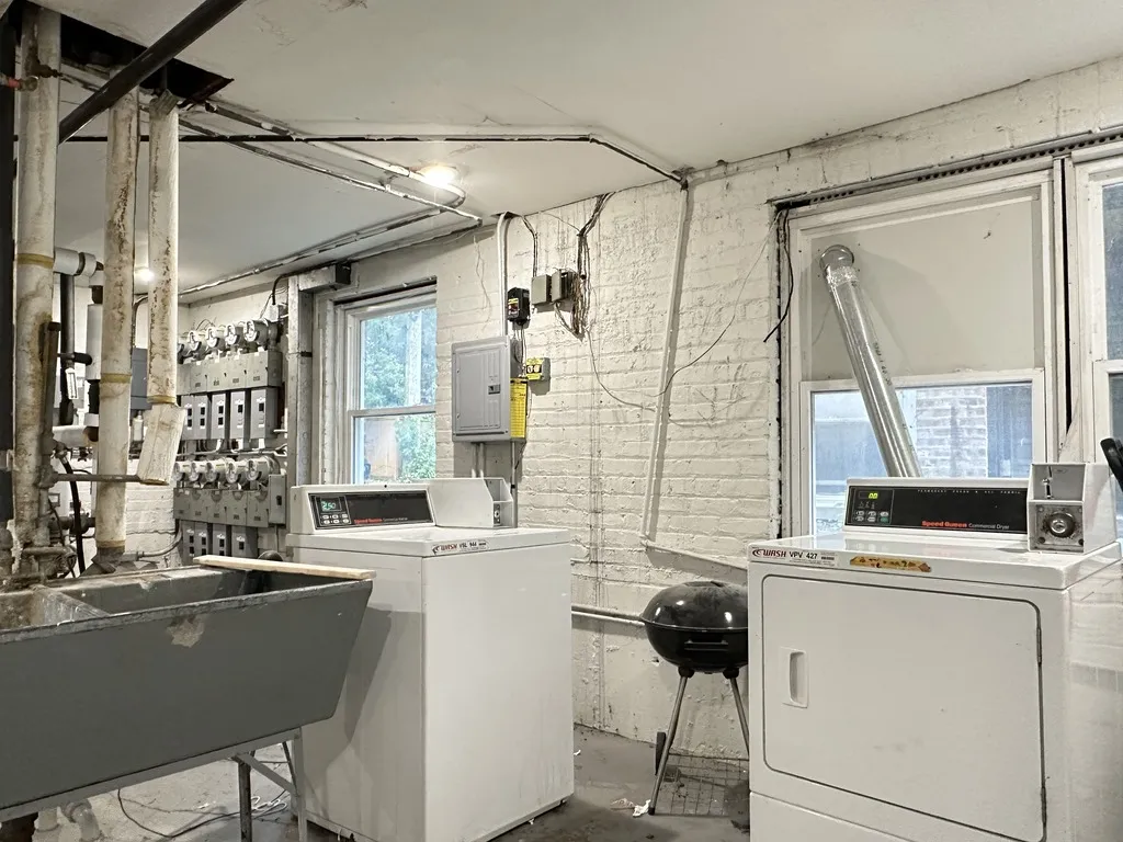 6725 N California Ave, ,  60645, USA 60645-unit#GS-Chicago-IL