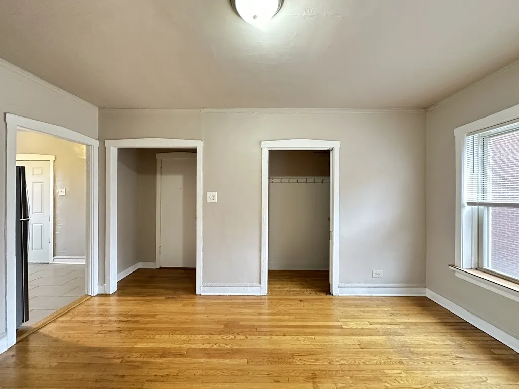 4029 W Melrose St, ,  60641, USA 60641-unit#2E-Chicago-IL