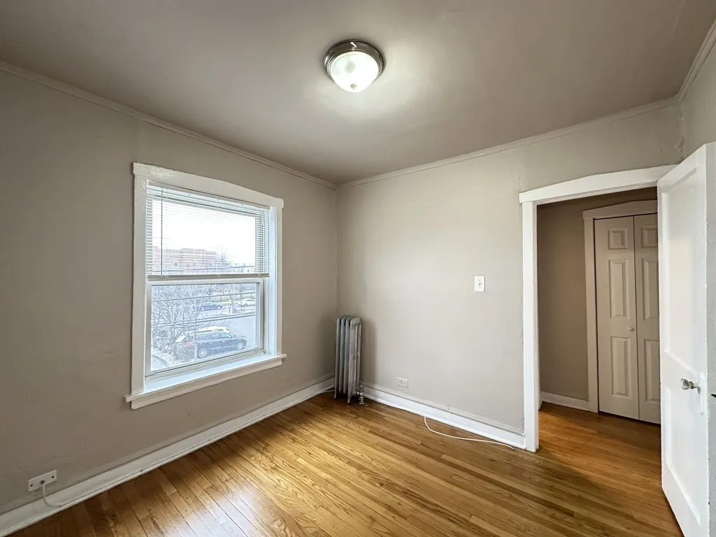 4029 W Melrose St, ,  60641, USA 60641-unit#2E-Chicago-IL
