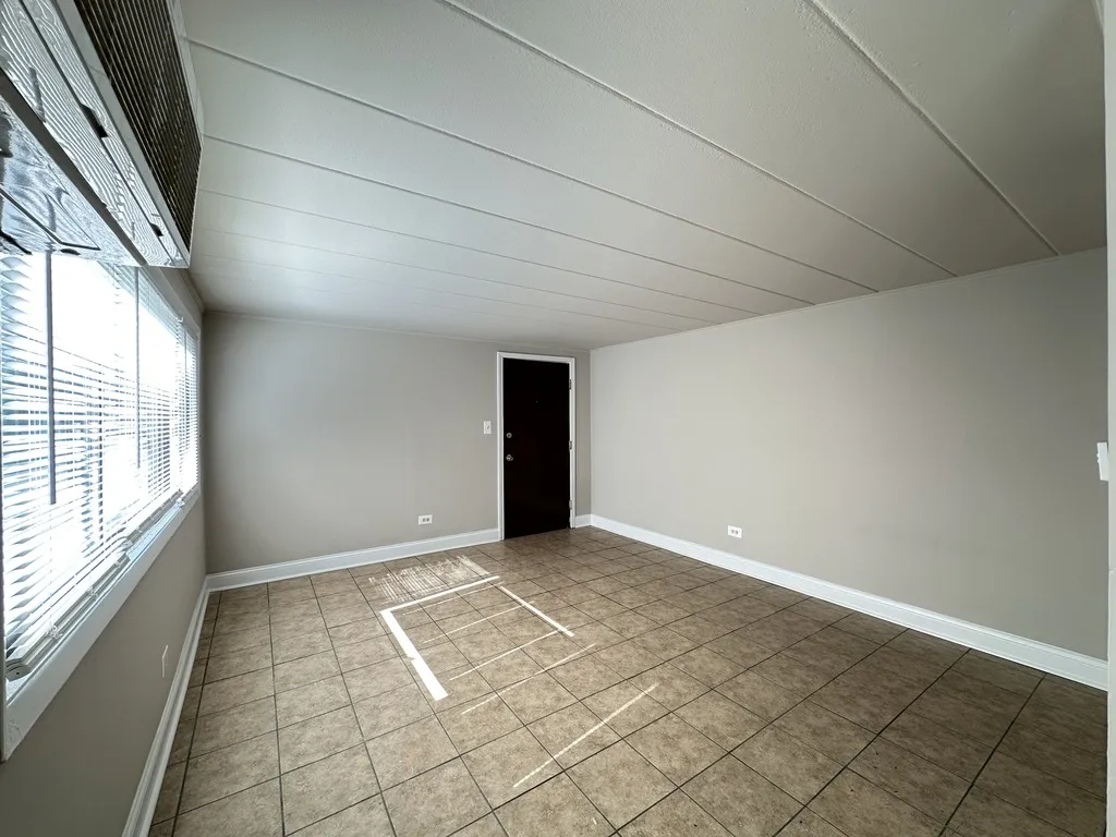 3810 25th Ave, Schiller Park,  60176, USA 60176-unit#2-Chicago-IL