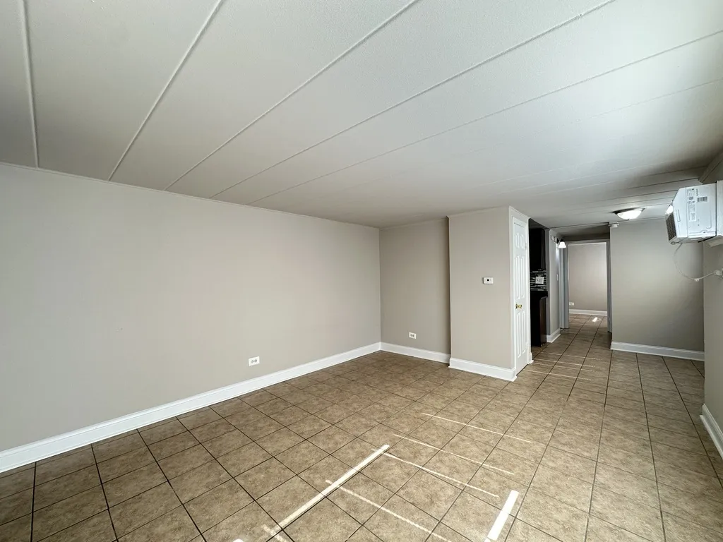 3810 25th Ave, Schiller Park,  60176, USA 60176-unit#2-Chicago-IL