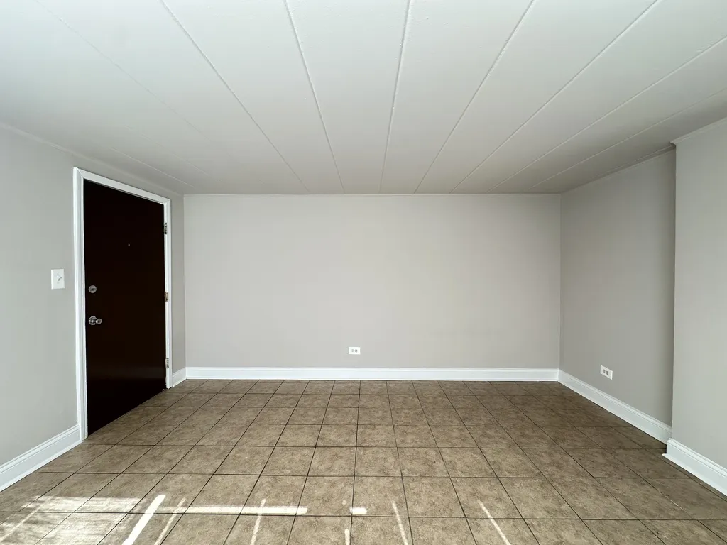 3810 25th Ave, Schiller Park,  60176, USA 60176-unit#2-Chicago-IL