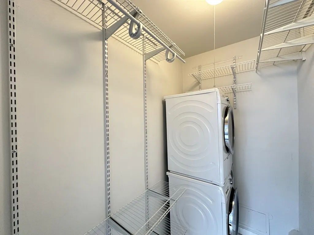 1344 N Dearborn St, ,  60610, USA 60610-unit#18K-Chicago-IL