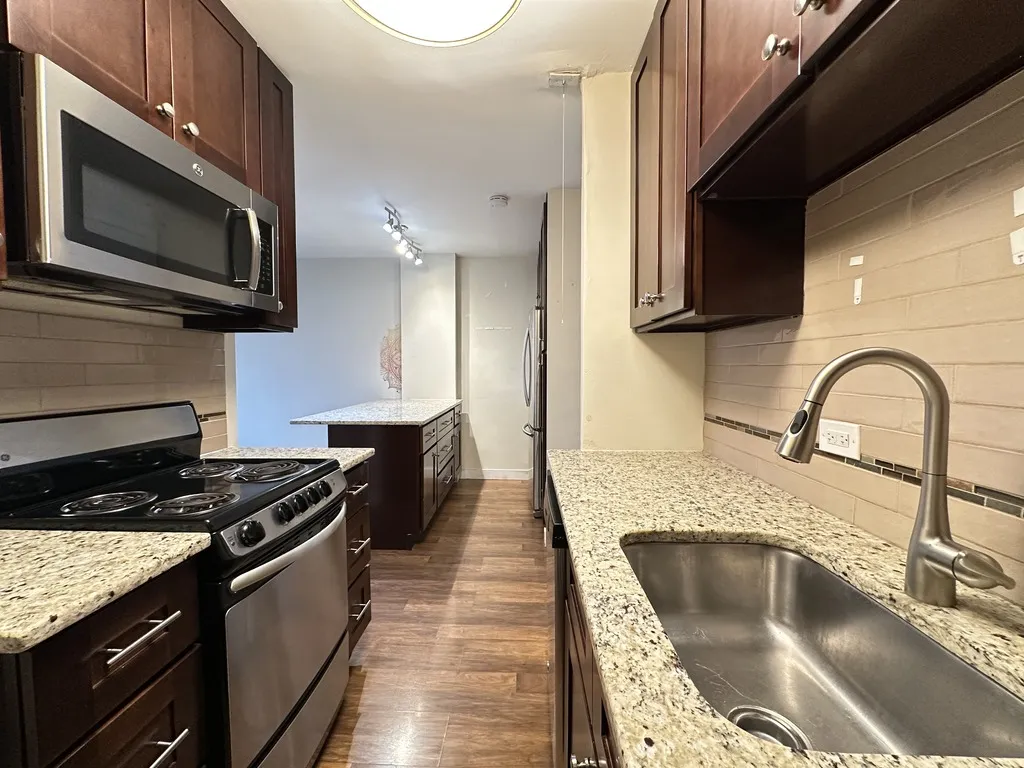 4180 N Marine Dr, , 60613, USA 60613-unit#1610-Chicago-IL