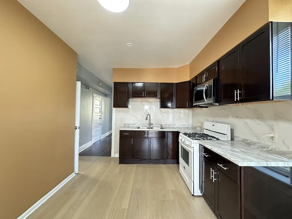 2713 W 16th St, ,  60608, USA 60608-unit#3-Chicago-IL