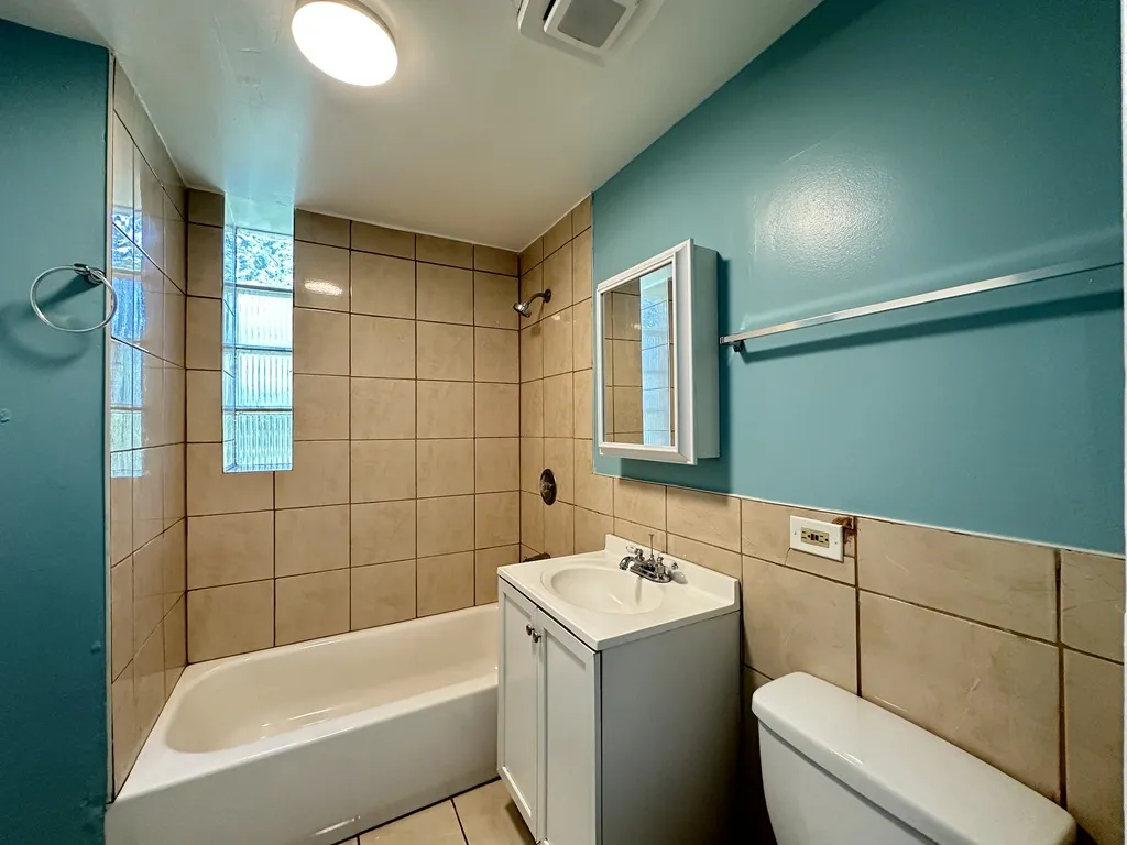 2713 W 16th St, ,  60608, USA 60608-unit#3-Chicago-IL