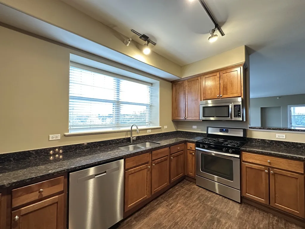 2 Itasca Rd, Addison,  60101, USA 60143-unit#419-Chicago-IL