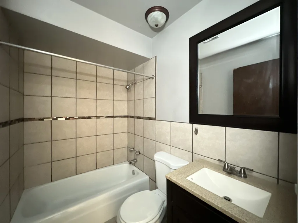 5820 N Sheridan Rd, , 60660, USA 60660-unit#408-Chicago-IL