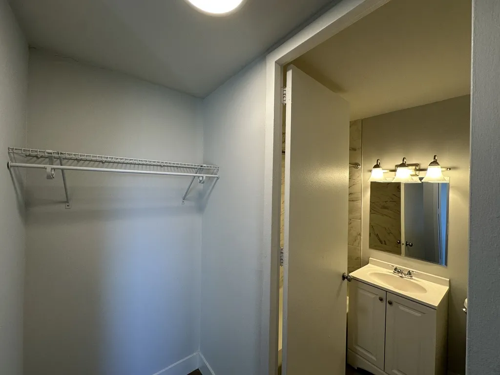 1344 N Dearborn St, ,  60610, USA 60610-unit#14B-Chicago-IL