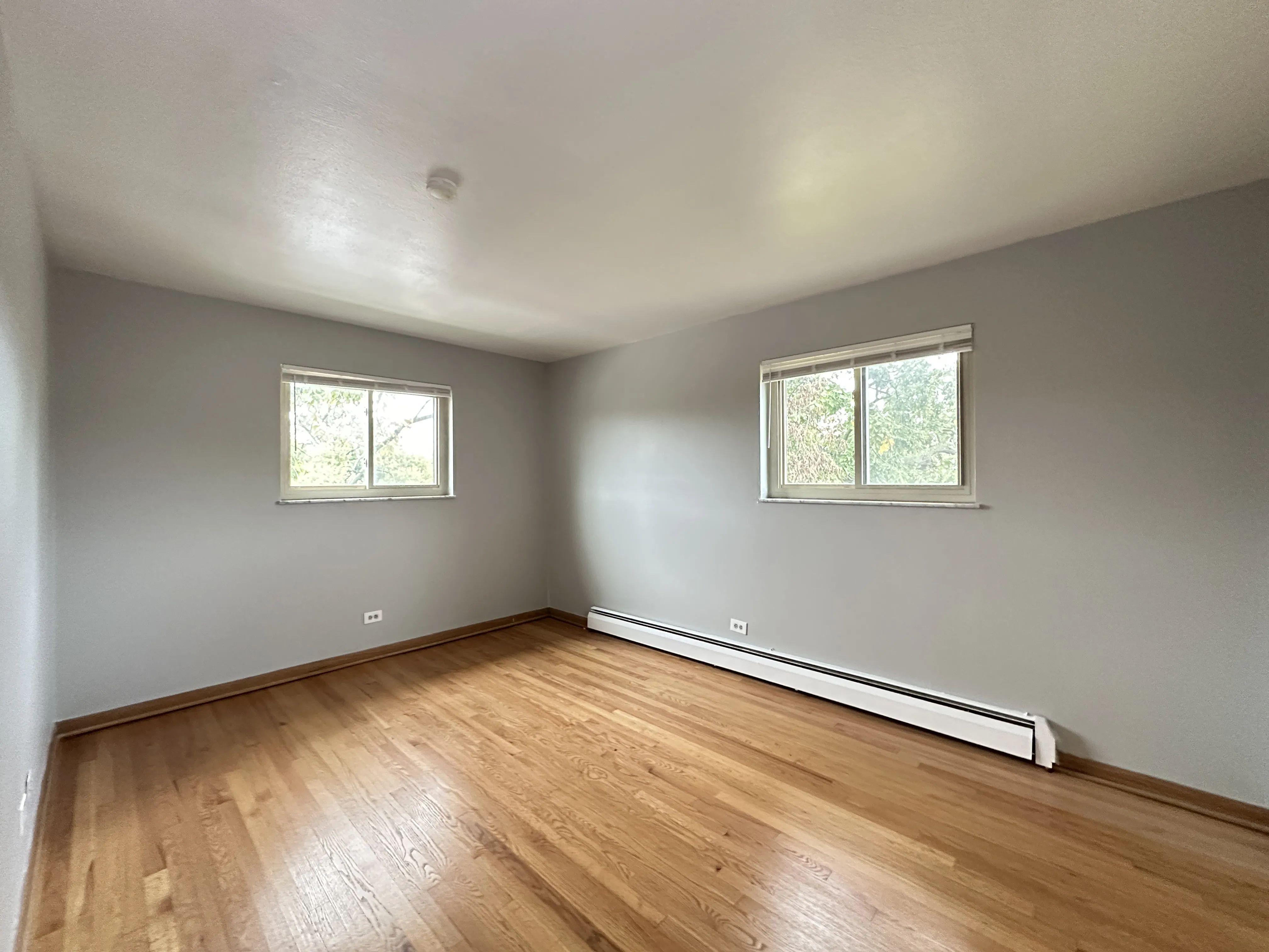 1004 S River Rd, Des Plaines,  60016, USA 60016-unit#302-Chicago-IL