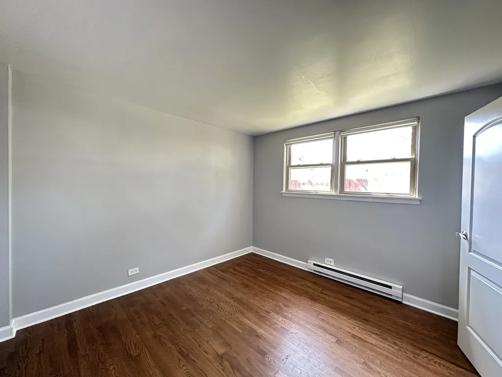 7632 N Milwaukee Ave, Niles,  60714, USA 60714-unit#1A-Chicago-IL