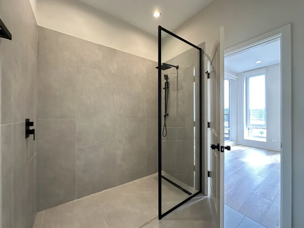 3207 N Narragansett Ave, ,  60634, USA 60634-unit#306-Chicago-IL