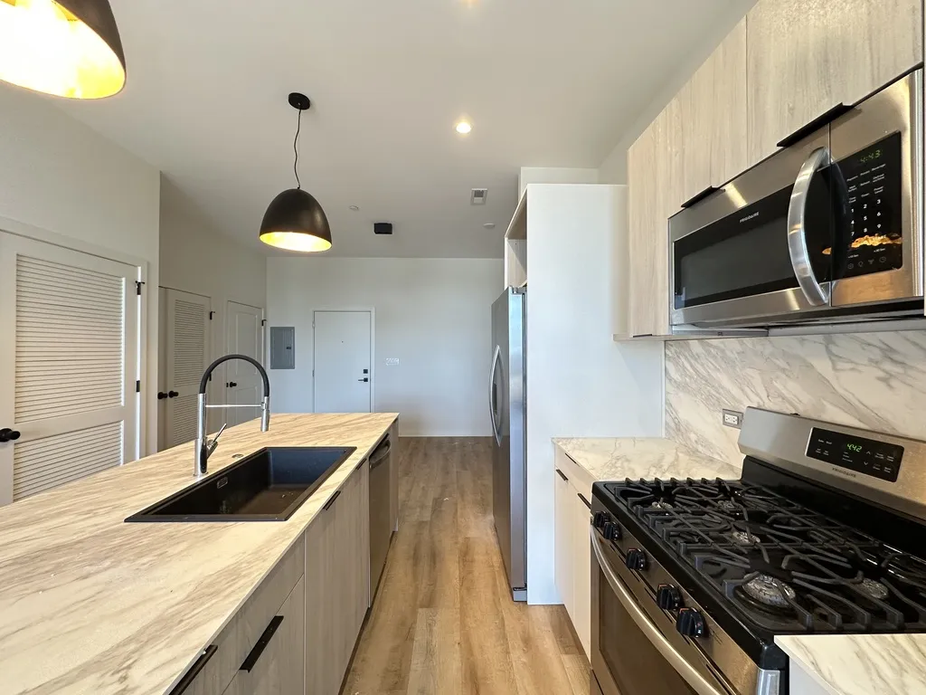 6340 W Belmont Ave, ,  60634, USA 60634-unit#302-Chicago-IL