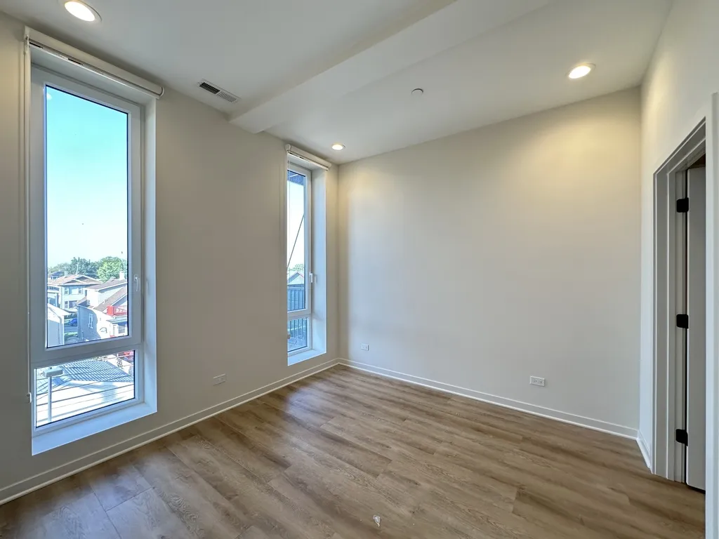 6340 W Belmont Ave, ,  60634, USA 60634-unit#302-Chicago-IL