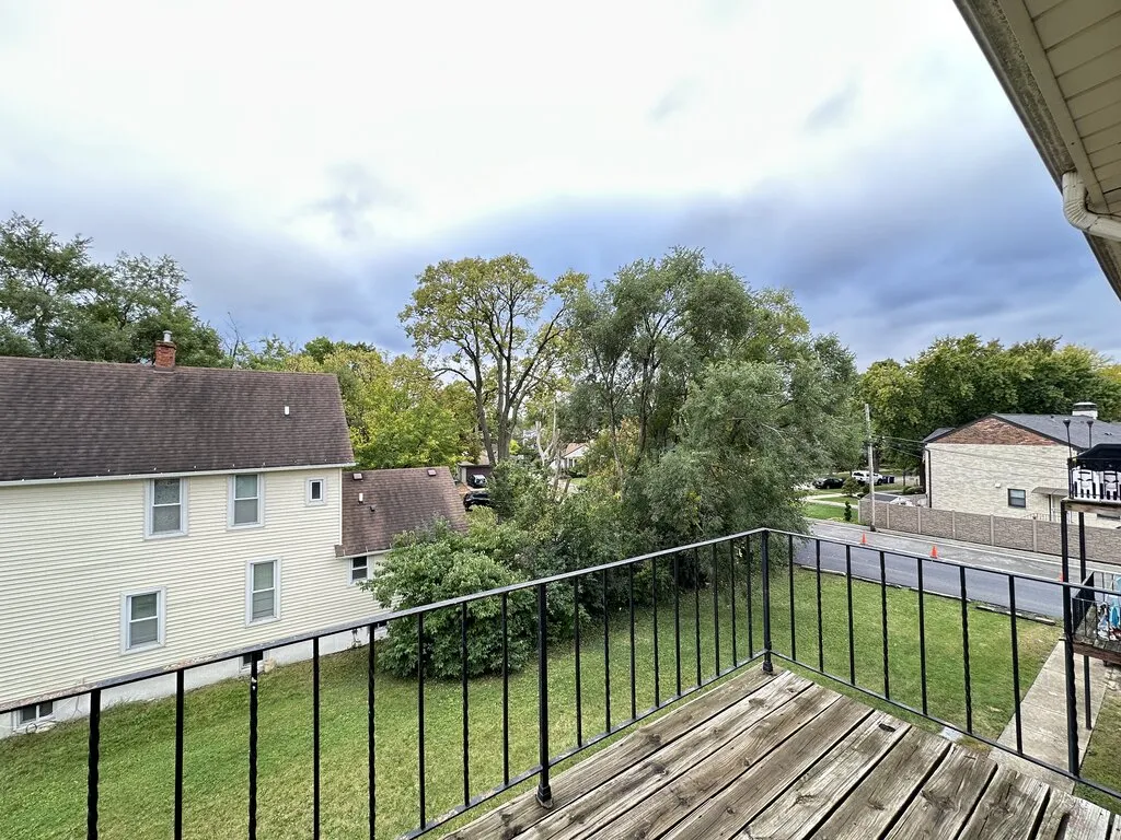 1026 S River Rd, Des Plaines,  60016, USA 60016-unit#3C-Chicago-IL