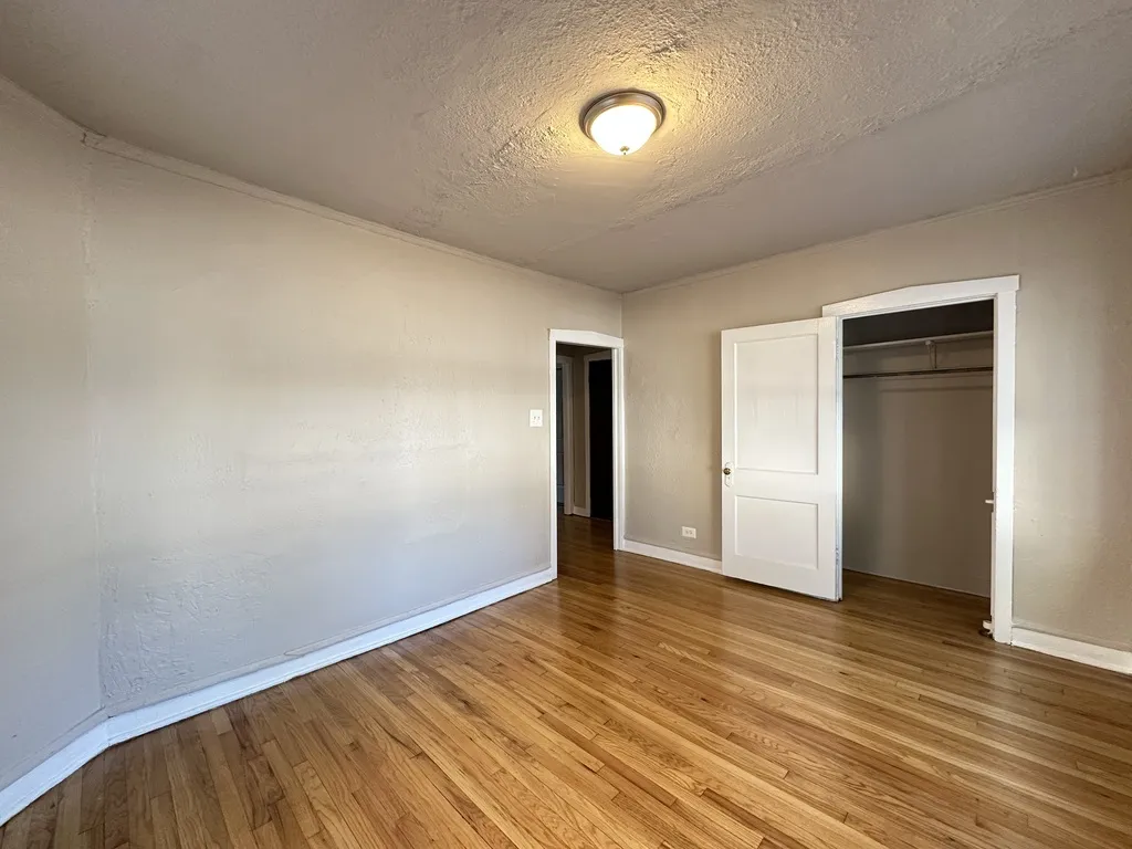 4033 W Melrose St, , 60641, USA 60641-unit#1E-Chicago-IL