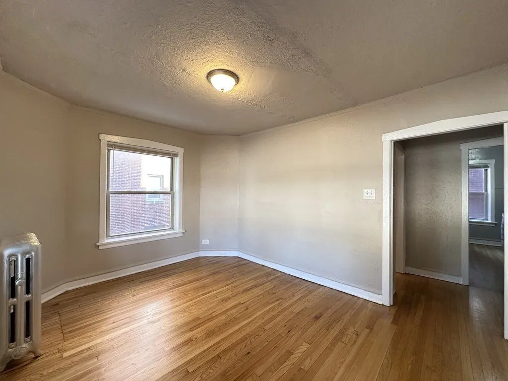 4033 W Melrose St, , 60641, USA 60641-unit#1E-Chicago-IL