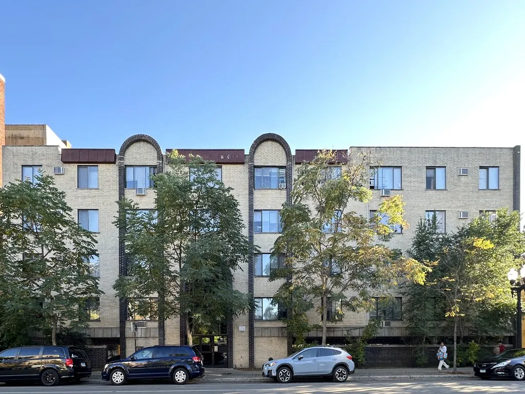 1515 W Morse Ave, , 60626, USA 60626-unit#305-Chicago-IL