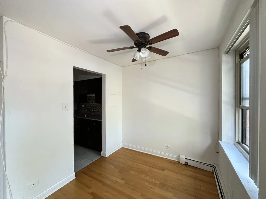 3710 N Pine Grove Ave, , 60613, USA 60613-unit#401-Chicago-IL