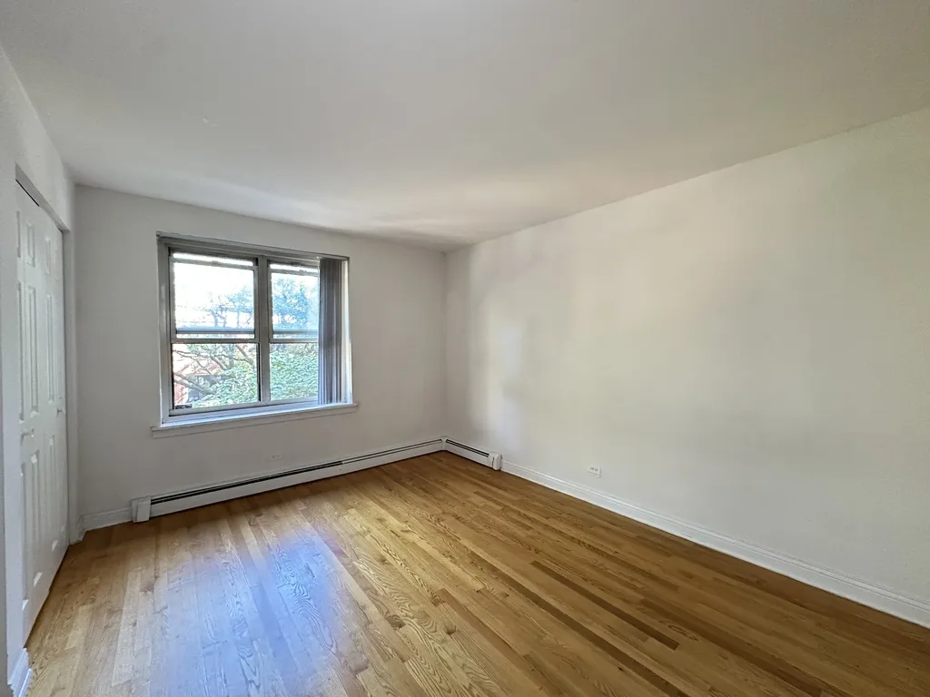 3710 N Pine Grove Ave, , 60613, USA 60613-unit#401-Chicago-IL