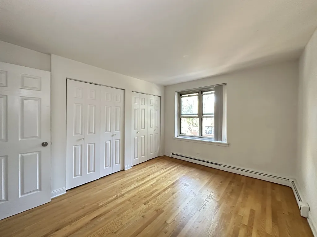 3710 N Pine Grove Ave, , 60613, USA 60613-unit#401-Chicago-IL