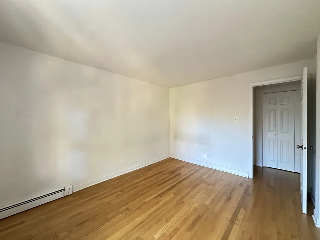 3710 N Pine Grove Ave, , 60613, USA 60613-unit#401-Chicago-IL