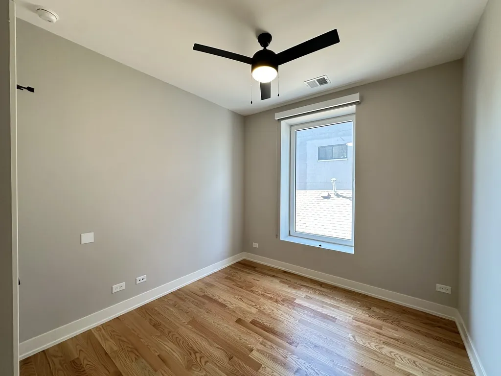 2100 W 18th Pl, ,  60608, USA 60608-unit#302-Chicago-IL