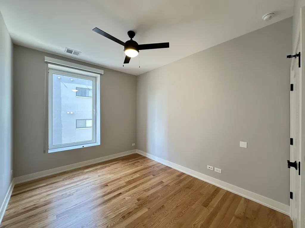 2100 W 18th Pl, ,  60608, USA 60608-unit#302-Chicago-IL